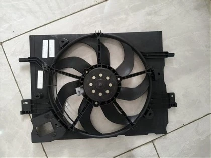 NISSAN ALMERA TURBO N18 21481-5RJ5A MOOTORI JA VENTILAATORI SEADME-KALT