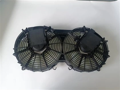Toyota Hiace 2016-2022 radiaatori jahutusventilaatori komplekt
